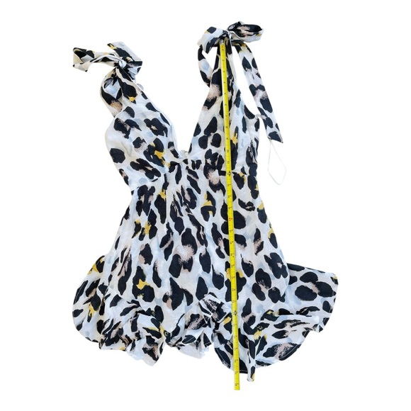 Ezra Cute and Flirty Animal Print Summer Romper S - Picture 9 of 9